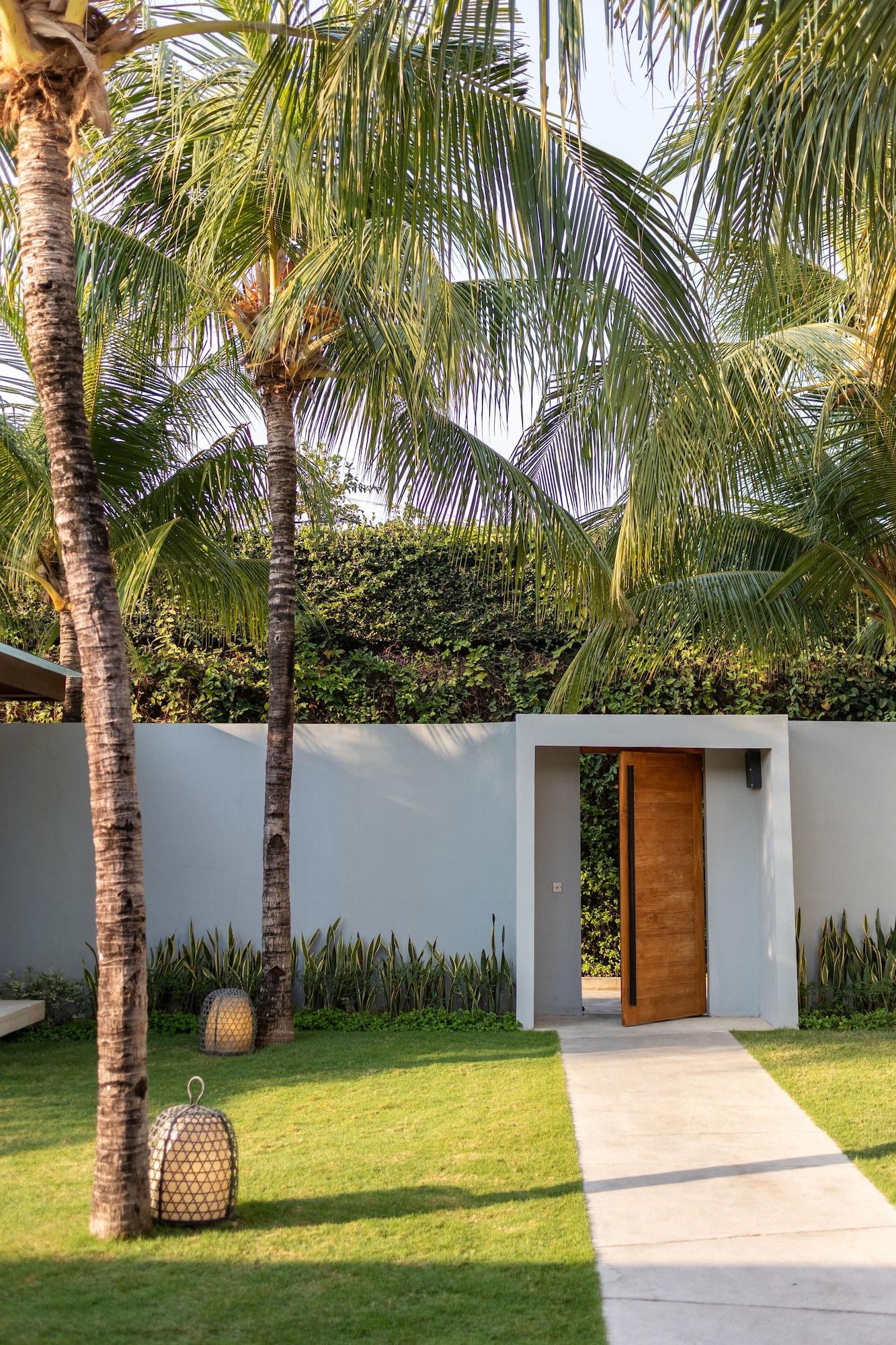 Villa One Eleven Seminyak Exterior foto